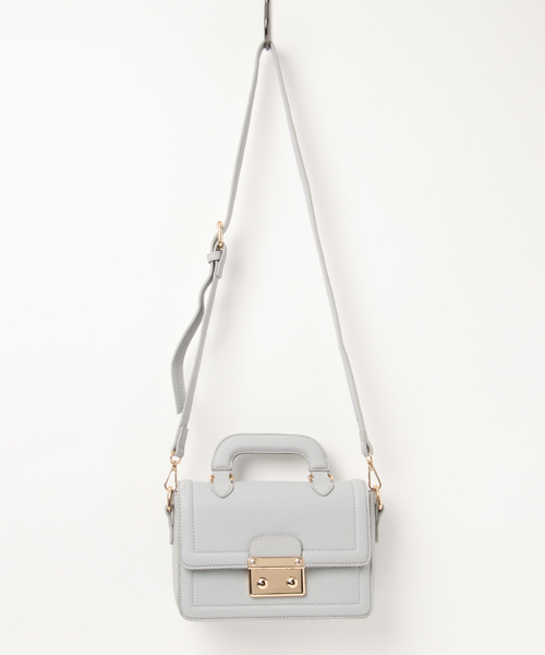 PLAIN CLOTHING(プレーンクロージング)の「クラシック2wayショルダーバッグ(ショルダーバッグ・レディース・ライトグレー/ブラック/ネイビー/グレー/レッド/モカ・FREE)」の13枚目の写真