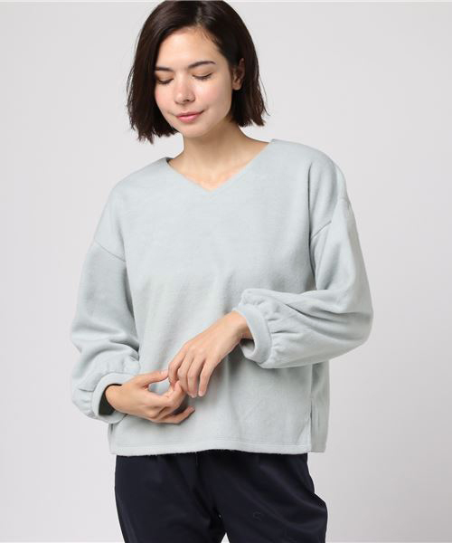 earth music&ecology（アースミュージックアンドエコロジー）の「サカリバ起毛Vネックプルオーバー（Tシャツ/カットソー・レディース・ライトグレー/ネイビー/アイボリー/ミント・FREE）」の4枚目の写真