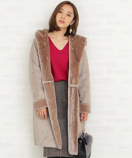 N.（N. Natural Beauty Basic）（エヌエヌナチュラルビューティーベーシック）の「フェイクムートンコート（ブルゾン・レディース・ベージュ/ネイビー・MEDIUM）」の6枚目の写真