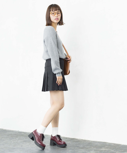 WEGO（ウィゴー）の「WEGO/プリーツミニスカート（スカート・レディース・ホワイト/ブラック/レッド/ネイビー/ライトパープル・SMALL/MEDIUM）」の8枚目の写真