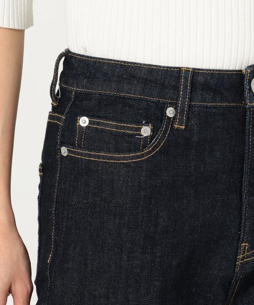 Jewel Changes(ジュエルチェンジズ)の「JCCT デニムテーパードパンツ 5PK(その他パンツ・レディース・ネイビー/コバルトブルー・34/36/38)」の8枚目の写真