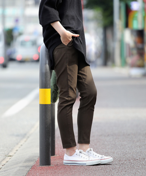 Bou Jeloud(ブージュルード)の「◇ハイテンション美脚ストレッチタックパンツ(その他パンツ・レディース・ブルー/ホワイト/ブラック/サンドベージュ/カーキ/キャメル/オリーブ/ボルドー/ベージュ/パープル・36/38/40/34)」の6枚目の写真