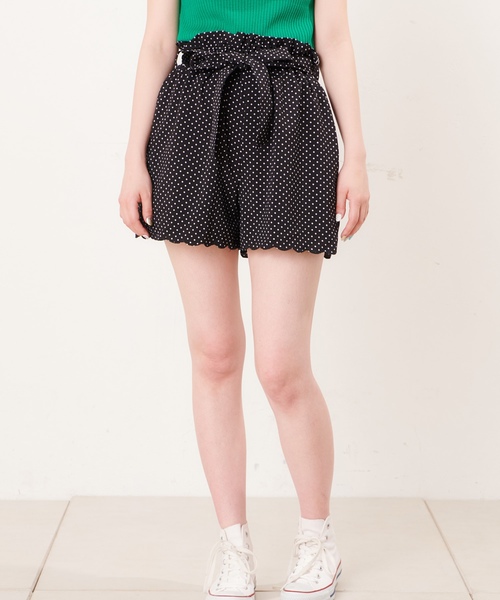 natural couture(ナチュラルクチュール)の「ドット柄ショートパンツ(その他パンツ・レディース・ブラック/オフホワイト・FREE)」の10枚目の写真