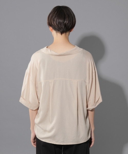 PAGEBOY(ページボーイ)の「オープンカラーシャツ(シャツ/ブラウス・レディース・ブラック/テラコッタ/ベージュ/カーキ・FREE)」の15枚目の写真