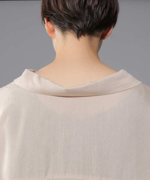 PAGEBOY(ページボーイ)の「オープンカラーシャツ(シャツ/ブラウス・レディース・ブラック/テラコッタ/ベージュ/カーキ・FREE)」の17枚目の写真