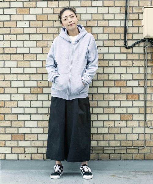 Champion(チャンピオン)の「【champion】 レディース チャンピオン ライト裏起毛 ジップパーカー(パーカー・レディース・ブラック/ネイビー/グレー/チャコール・S/M/L)」の11枚目の写真