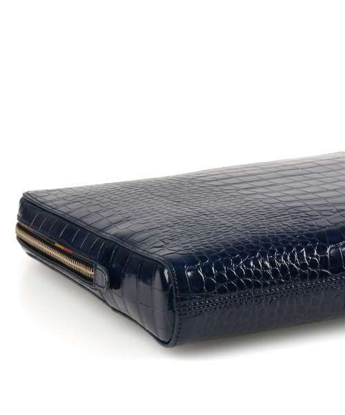 Paul Smith（ポールスミス）の「CROCODILE EMBOSS CLUTCH BAG / 873405