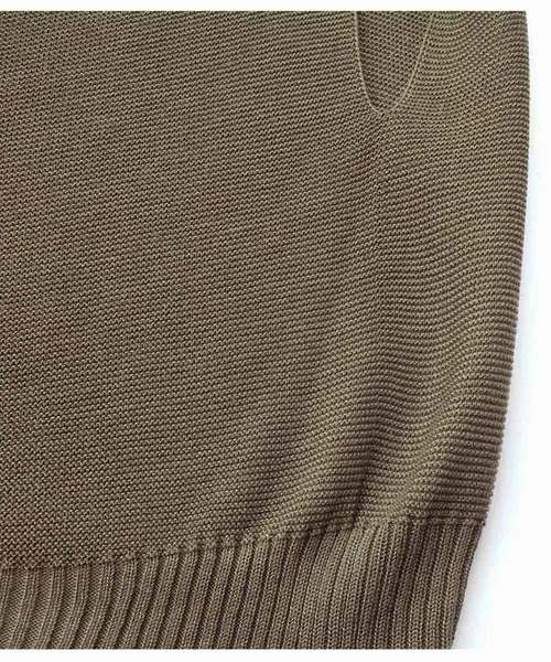 シロップ．（シロップ．）の「後ろボリュームのＶネックニットトップス（ニット/セーター・レディース・マスタード/カーキ・SMALL/LARGE/MEDIUM/XX-LARGE/X-LARGE）」の13枚目の写真