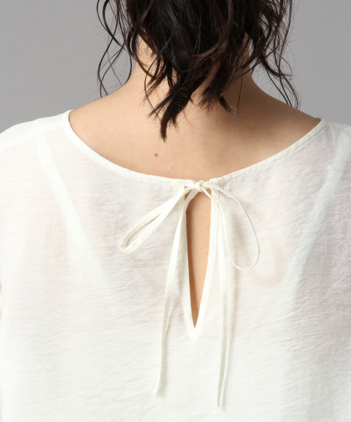 LOWRYS FARM（ローリーズファーム）の「【前後着用可能】ソデボリュームブラウス 843855（シャツ/ブラウス・レディース・アイボリー/イエロー/ブラック・FREE）」の10枚目の写真