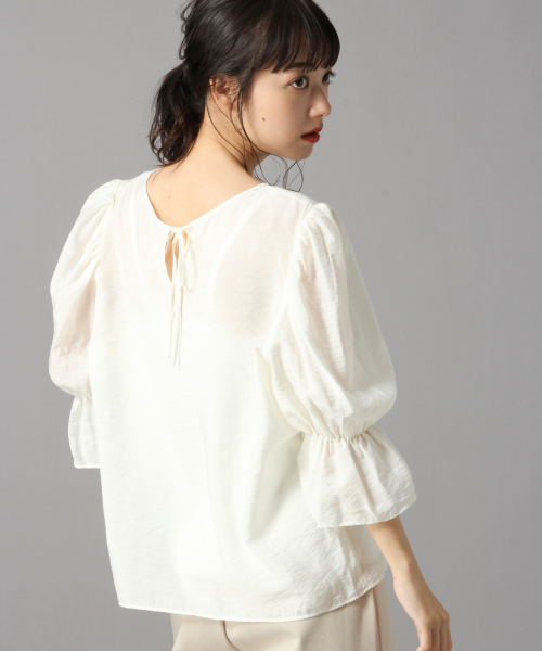 LOWRYS FARM（ローリーズファーム）の「【前後着用可能】ソデボリュームブラウス 843855（シャツ/ブラウス・レディース・アイボリー/イエロー/ブラック・FREE）」の11枚目の写真