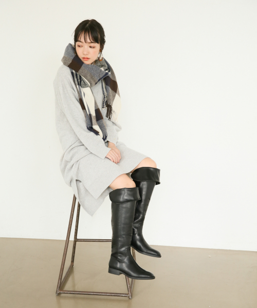 LOWRYS FARM（ローリーズファーム）の「ロングブーツ　854602（ブーツ・レディース・ブラック・MEDIUM/LARGE）」の3枚目の写真