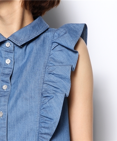 Khaju（カージュ）の「Khaju:デニムフリルブラウス（シャツ/ブラウス・レディース・ネイビー/ライトブルー・ONE SIZE）」の7枚目の写真
