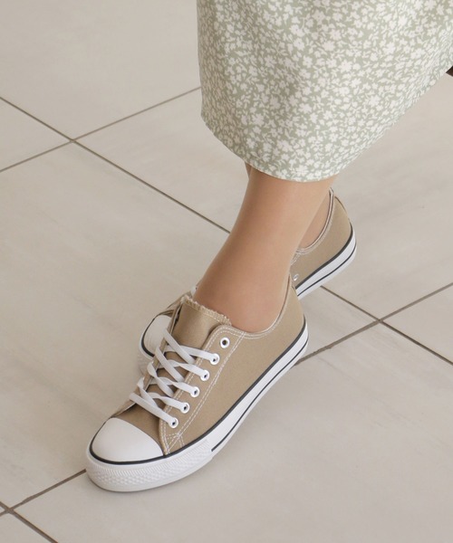 ikka（イッカ）の「【伸びる靴ひも】キャンバススニーカー（スニーカー・レディース・ブラック/ベージュ/オフホワイト/キャメル/グレー・M/L/XL/XXL）」の18枚目の写真