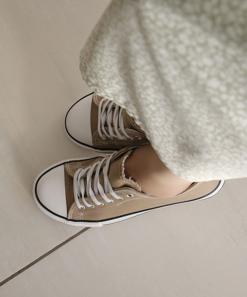 ikka（イッカ）の「【伸びる靴ひも】キャンバススニーカー（スニーカー・レディース・ブラック/ベージュ/オフホワイト/キャメル/グレー・M/L/XL/XXL）」の20枚目の写真