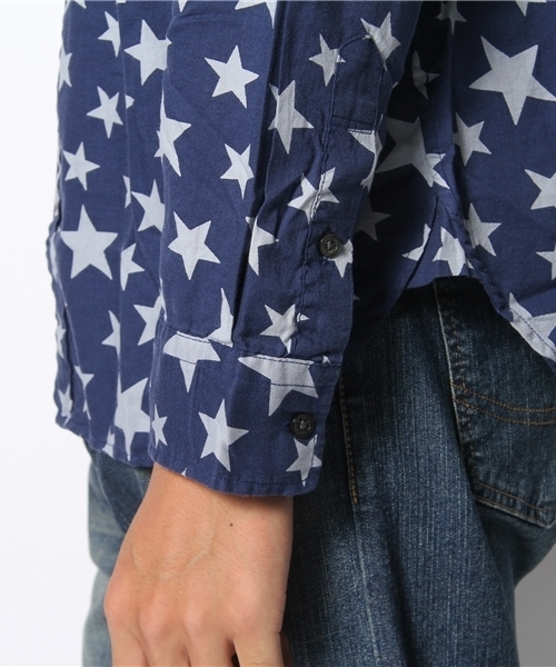 BEAMS（ビームス）の「◎BEAMS / スタープリント ミニレギュラー L/S シャツ（シャツ/ブラウス・メンズ・ネイビー/ブラック・LARGE/MEDIUM/SMALL）」の8枚目の写真