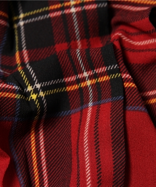 ROSE BUD（ローズバッド）の「LSK-14207 LOW/W PLEATED SKIRT（スカート・レディース・レッド/ブルー・ONE SIZE）」の3枚目の写真