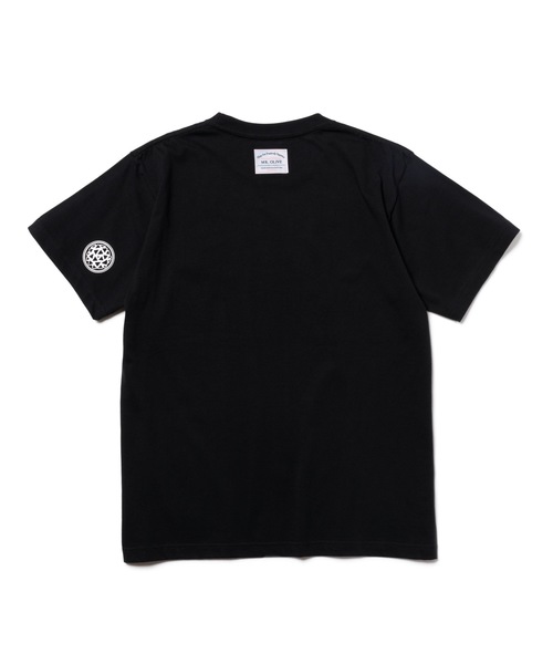 MR.OLIVE（ミスターオリーブ）の「MR.OLIVE×鶴仙園 コラボレーション / SABO-1 プリント フォト グラフィック アートTシャツ（Tシャツ/カットソー・メンズ・ブラック/オフホワイト・X-LARGE/LARGE/MEDIUM）」の7枚目の写真
