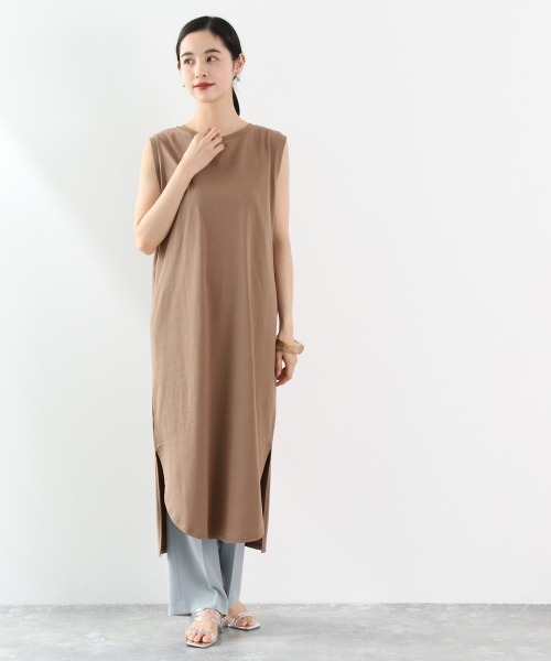 LOWRYS FARM(ローリーズファーム)の「USAコットンワンピノースリーブ 888399(ワンピース・レディース・オフホワイト/チャコールグレー/ブラウン/ブルー/イエロー・FREE)」の3枚目の写真