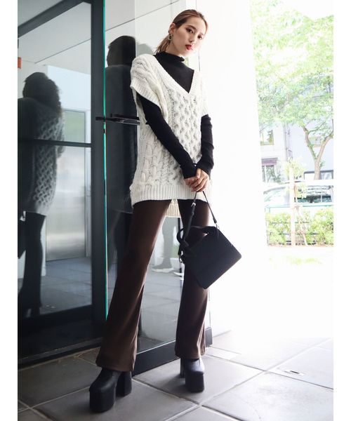 EMODA（エモダ）の「フィットフレアパンツ（その他パンツ・レディース・ブラック/パープル/ブラウン・SMALL/MEDIUM/FREE）」の7枚目の写真