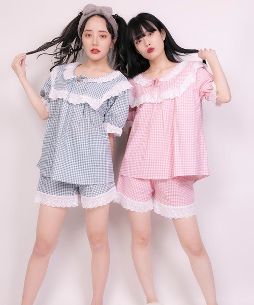 WC（ダブル シー）の「WC/ギンガムフリルルームウェア（ルームウェア/パジャマ・レディース・サックスブルー/ライトピンク・FREE）」の3枚目の写真
