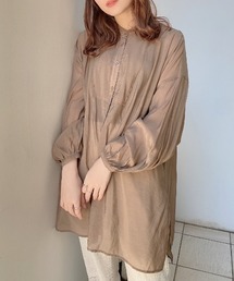 ヨーク切り替えバンドカラーシアーシャツ