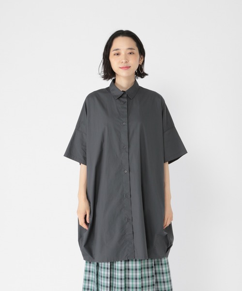 studio CLIP(スタディオクリップ)の「タイプライターシャツワンピース(ワンピース・レディース・スモーク/ブラウン/オフホワイト・FREE)」の7枚目の写真