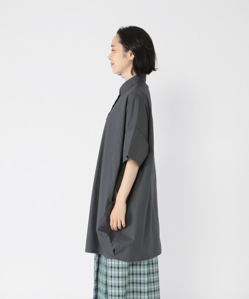 studio CLIP(スタディオクリップ)の「タイプライターシャツワンピース(ワンピース・レディース・スモーク/ブラウン/オフホワイト・FREE)」の8枚目の写真