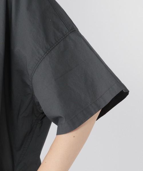 studio CLIP(スタディオクリップ)の「タイプライターシャツワンピース(ワンピース・レディース・スモーク/ブラウン/オフホワイト・FREE)」の11枚目の写真