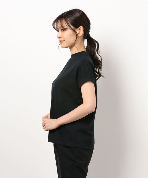 coca(coca)(コカ)の「\新色追加/フレンチスリーブモックネックTシャツ COTTON from the US(Tシャツ/カットソー・レディース・ホワイト/ブラック/ライトピンク/チャコールグレー/グレイッシュベージュ/ダークブルー/イエロー/ダークベージュ/ダークグリーン/グリーン/パープル/アイボリー・M/L)」の21枚目の写真