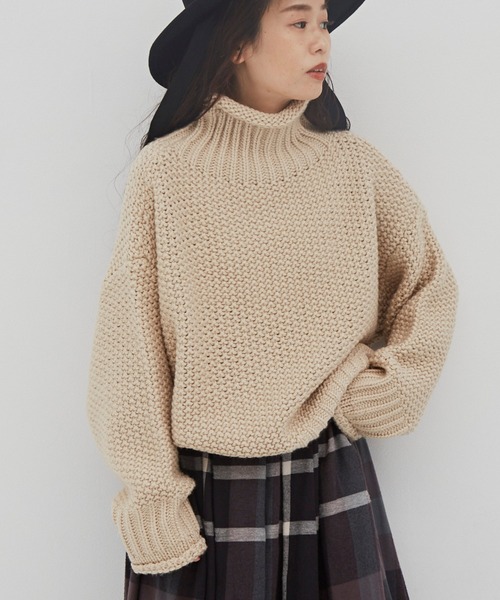 Libra Cue（リブラ キュー）の「ローゲージルーズフィットニット（ニット/セーター・レディース・アイボリー/ブラック/ブルー・FREE）」の16枚目の写真