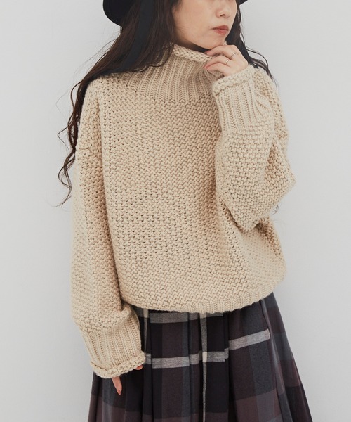 Libra Cue（リブラ キュー）の「ローゲージルーズフィットニット（ニット/セーター・レディース・アイボリー/ブラック/ブルー・FREE）」の18枚目の写真