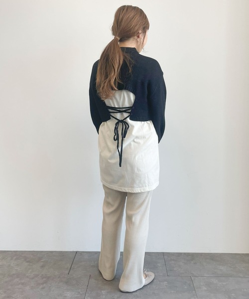 earth music&ecology（アースミュージックアンドエコロジー）の「サイドスリットロンT　＊（Tシャツ/カットソー・レディース・アイボリー/ライトベージュ/ライトグレー・FREE）」の8枚目の写真