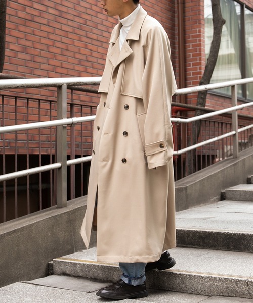 PairPair(ペアペア)の「オーバーヨークトレンチコート(トレンチコート・メンズ・ベージュ/ダークパープル・MEDIUM/LARGE)」の8枚目の写真