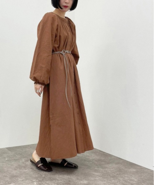 apres jour mignon(アプレジュールミニョン)の「シャーリングワンピース【ZOZOTOWN限定アイテム】(ワンピース・レディース・ブラウン系その他/アイボリー/ミント・X-LARGE/フリー)」の3枚目の写真