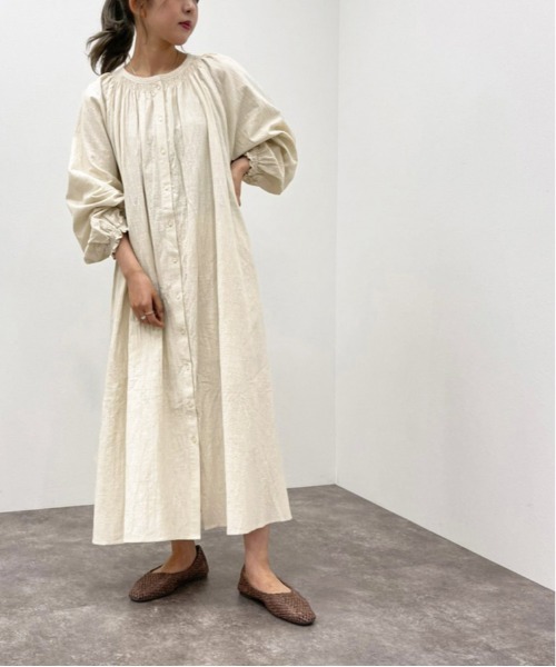 apres jour mignon(アプレジュールミニョン)の「シャーリングワンピース【ZOZOTOWN限定アイテム】(ワンピース・レディース・ブラウン系その他/アイボリー/ミント・X-LARGE/フリー)」の8枚目の写真