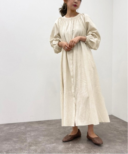 apres jour mignon(アプレジュールミニョン)の「シャーリングワンピース【ZOZOTOWN限定アイテム】(ワンピース・レディース・ブラウン系その他/アイボリー/ミント・X-LARGE/フリー)」の9枚目の写真