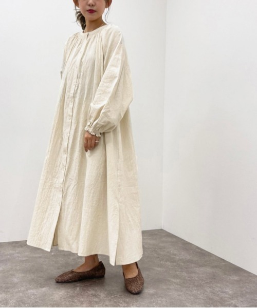 apres jour mignon(アプレジュールミニョン)の「シャーリングワンピース【ZOZOTOWN限定アイテム】(ワンピース・レディース・ブラウン系その他/アイボリー/ミント・X-LARGE/フリー)」の10枚目の写真
