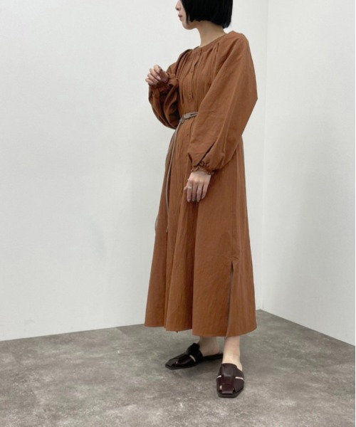 apres jour mignon(アプレジュールミニョン)の「シャーリングワンピース【ZOZOTOWN限定アイテム】(ワンピース・レディース・ブラウン系その他/アイボリー/ミント・X-LARGE/フリー)」の22枚目の写真