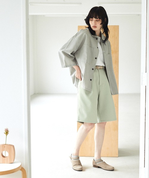 EMMA CLOTHES（エマクローズ）の「ルーズシルエットイージーワイドショーツ EMMA CLOTHES（その他パンツ・メンズ・ブルー/グリーン系その他/グレイッシュベージュ・M/L）」の8枚目の写真