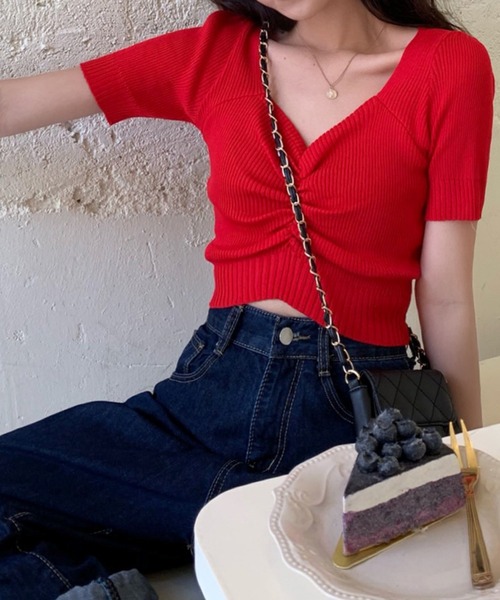 Jasmine Grandiflorum（ジャスミングランディフローラム）の「【Jasmine】ハートネックミニ丈ニットトップス (SS)（ニット/セーター・レディース・ピンク/パープル/レッド/ホワイト/ベージュ/イエロー/ブラック/スモークピンク・FREE）」の11枚目の写真