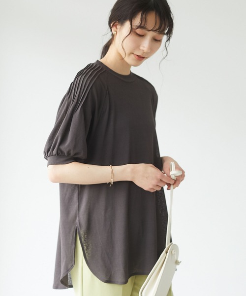 Green　Parks（グリーンパークス）の「後ろリボンカットプルオーバー＊（Tシャツ/カットソー・レディース・ブルー/ライトブラウン/ダークグレー・FREE）」の2枚目の写真