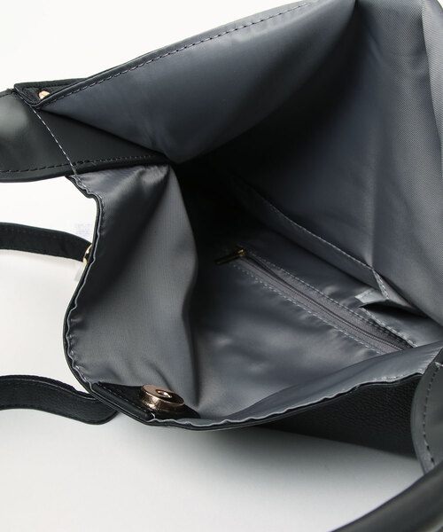SAC(サック)の「ソフト素材の2WAYショルダーバッグ Happy&Sac(トートバッグ・レディース・ブラック/ベージュ/レッド/ブルー/キャメル・FREE)」の8枚目の写真