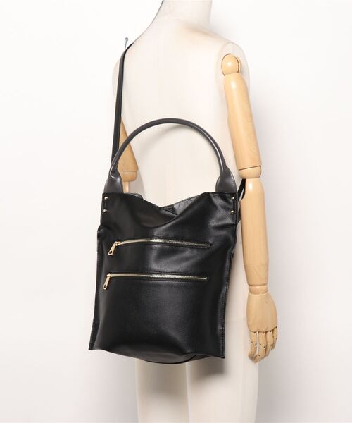 SAC(サック)の「ソフト素材の2WAYショルダーバッグ Happy&Sac(トートバッグ・レディース・ブラック/ベージュ/レッド/ブルー/キャメル・FREE)」の13枚目の写真