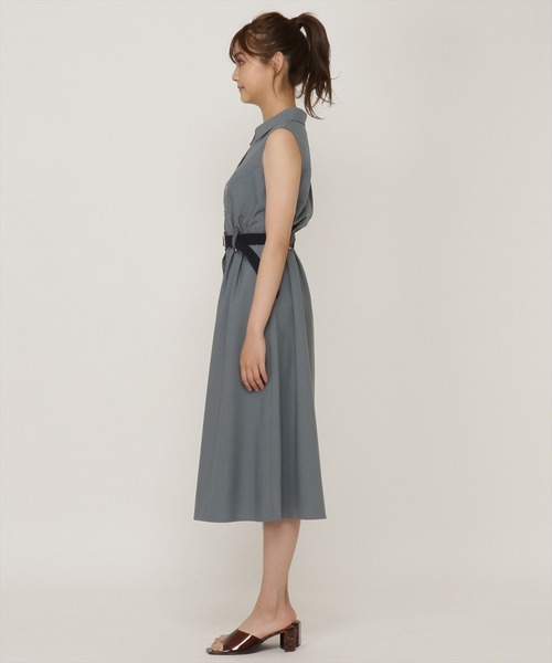 REDYAZEL（レディアゼル）の「バイカラーシャツワンピース（ワンピース・レディース・ネイビー/ベージュ/ブルー・SMALL/MEDIUM）」の20枚目の写真