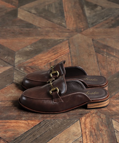 SESTO（セスト）の「ビット付きローファーデザインのスリッパミュールサンダル（スリッポン・レディース・ブラック/ダークブラウン・LL/3L/S/M/L）」の10枚目の写真