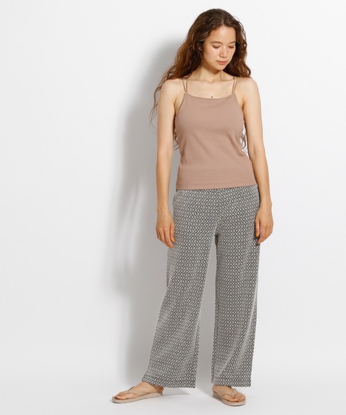 niko and...（ニコアンド）の「カップ付きリブキャミソール（キャミソール・レディース・カーキ/ライトグレー/ブラック/モカ・MEDIUM/SMALL）」の5枚目の写真