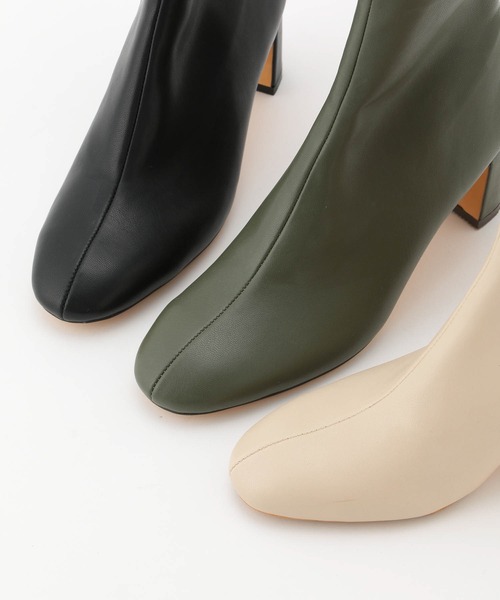 ROPE'(ロペ)の「アーティフィシャルレザーストレッチショートブーツ(ブーツ・レディース・ブラック/カーキ/ベージュ系その他・36/37/36.5/37.5)」の4枚目の写真