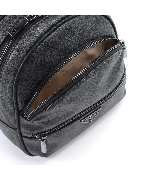 Guess(ゲス)の「MANHATTAN Backpack(バックパック/リュック・レディース・ダークグレー・ONE SIZE)」の5枚目の写真