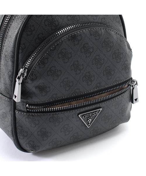 Guess(ゲス)の「MANHATTAN Backpack(バックパック/リュック・レディース・ダークグレー・ONE SIZE)」の6枚目の写真