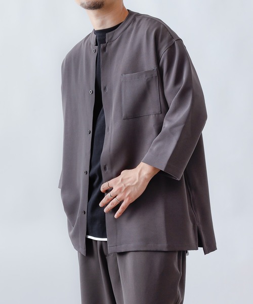 COLONY 2139(コロニートゥーワンスリーナイン)の「ストレッチイージーケアスタンド8分袖シャツ※セットアップ対応(シャツ/ブラウス・メンズ・チャコールグレー/ブラック/ネイビー・MEDIUM/LARGE)」の6枚目の写真
